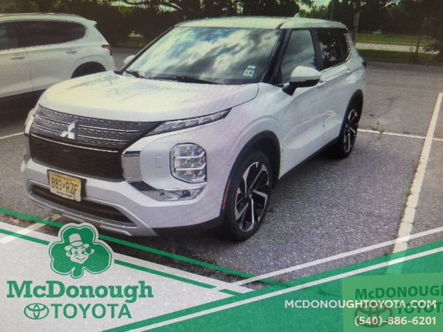 2023 Mitsubishi Outlander SE Special Edition