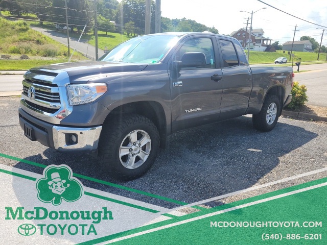 2017 Toyota Tundra SR5