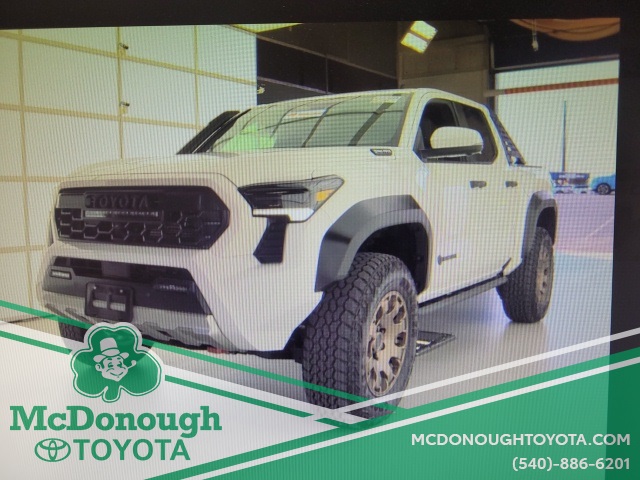 2025 Toyota Tacoma Hybrid Trailhunter