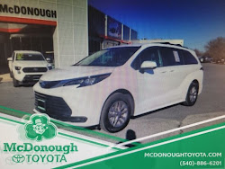 2025 Toyota Sienna LE