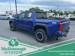 2024 Toyota Tacoma TRD Off-Road