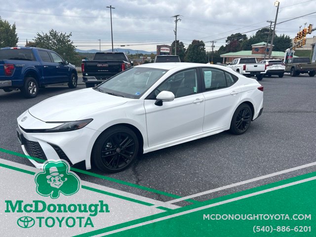 2026 Toyota Camry SE